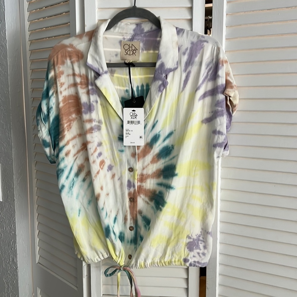 Chaser super soft tie-dye, short sleeve button up
